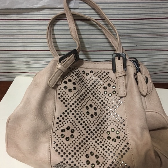 Urban Expressions handbag. - Picture 2 of 5